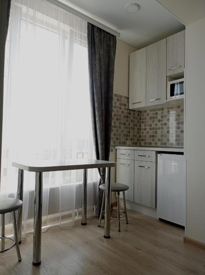 Южд Посуточная Аренда, Уютная Студия Kharkiv Exterior photo